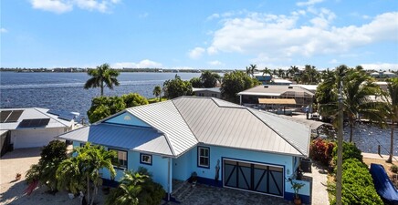 2743 Janet ST, Matlacha 33993, FL