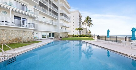 1977 Gulf Shore BLVD N 504, Naples 34102, FL