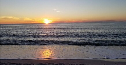 10475 Gulf Shore DR 114, Naples 34108, FL