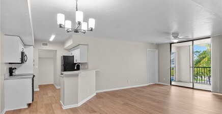 13561 Eagle Ridge DR 1025, Fort Myers 33912, FL