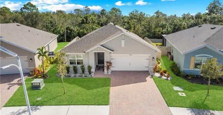 8880 Cascade Price CIR, North Fort Myers 33917, FL