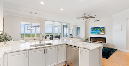 4751 West Bay BLVD 1002, Estero 33928, FL