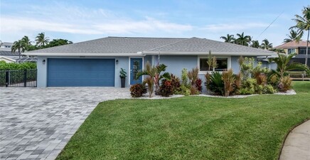 5943 Baker CT, Fort Myers 33919, FL