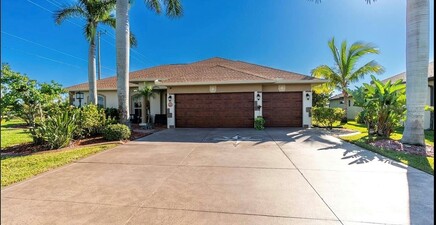 10127 Lebanon DR, Port Charlotte 33918, FL