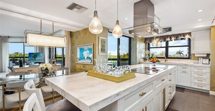 6001 Pelican Bay BLVD 204, Naples 34108, FL