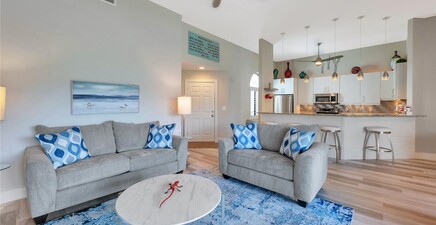 583 Beachwalk CIR Q-203, Naples 34108, FL