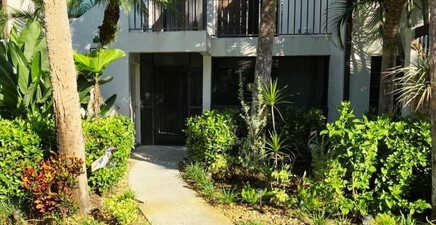 1826 Kings Lake BLVD 101, Naples 34112, FL