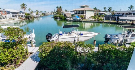 366 Angler DR 1602, Goodland 34140, FL