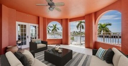 451 Bayfront PL 5207, Naples 34102, FL