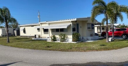 2727 Indianwood DR, North Fort Myers 33917, FL