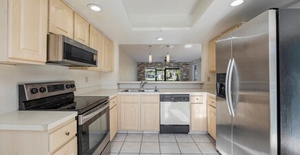 5697 Rattlesnake Hammock RD C-105, Naples 34113, FL