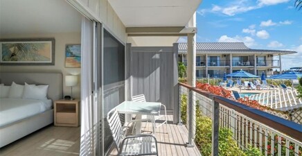 900 Broad AVE S 140, Naples 34102, FL