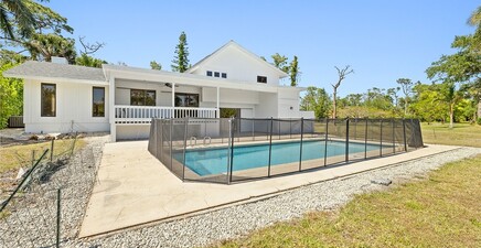 3714 Liberty SQ, Fort Myers 33908, FL