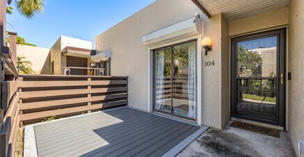 104 Pinebrook DR, Fort Myers 33907, FL