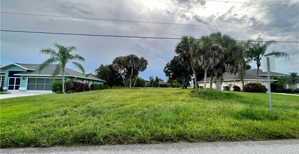 11 Sportsman RD, Rotonda West 33947, FL