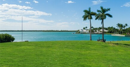 1028 W Inlet DR, Marco Island 34145, FL