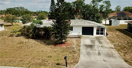 320 Hollywood ST, Lehigh Acres 33936, FL