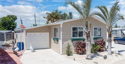 4828 FLAMINGO DR, St James City 33956, FL