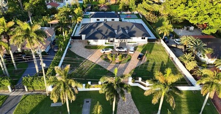 365 NE 123 AVE, Miami 33182, FL