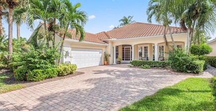 2881 Hatteras WAY, Naples 34119, FL