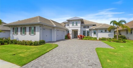 8829 Paradera CT, Naples 34112, FL