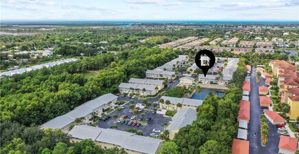 4607 Bayshore DR K7, Naples 34112, FL