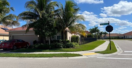 3193 Birchin LN, Fort Myers 33916, FL