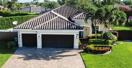 2133 NW 14th Pl, Homestead 33030, FL