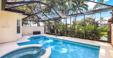 915 Fountain RUN, Naples 34119, FL