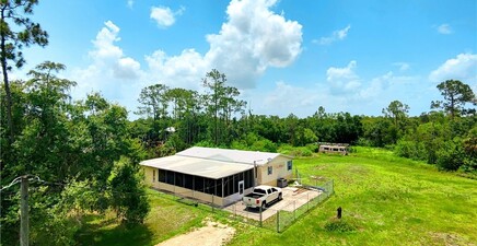 330 F RD, Labelle 33935, FL