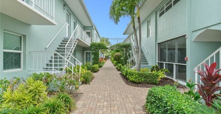 603 12th AVE S, Naples 34102, FL