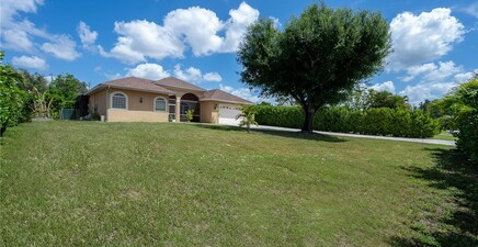 6817 Eagle ST, Fort Myers 33966, FL