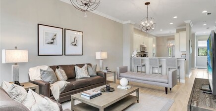 15114 Palmer Lake CIR 201, Naples 34109, FL