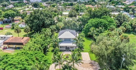 11420/11422 Dean ST, Bonita Springs 34135, FL