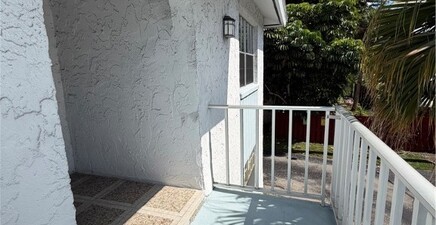 4900 Biscayne DR 24, Naples 34112, FL