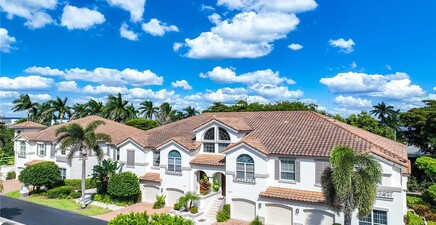 265 Colonade CIR 2703, Naples 34103, FL