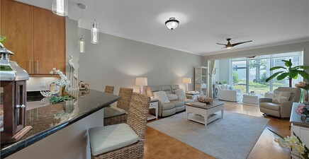 7058 Barrington CIR 102, Naples 34108, FL