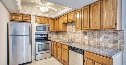 12471 McGregor BLVD 12, Fort Myers 33919, FL