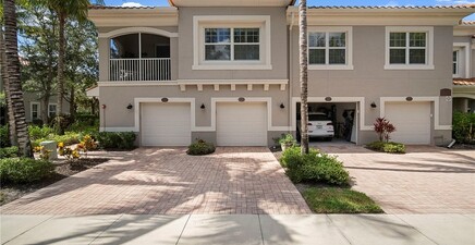 23520 Alamanda DR 202, Estero 34135, FL