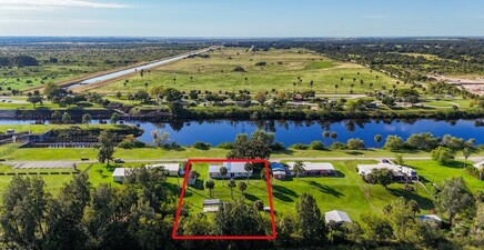 1159 Lock LN, Moore Haven 33471, FL
