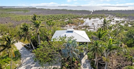 7377 Pineland RD, Bokeelia 33922, FL