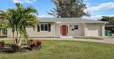 3560 Corana WAY, Naples 34105, FL