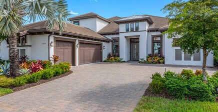 15576 Montello LN, Naples 34114, FL