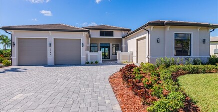 3389 Chestnut Grove DR, Alva 33920, FL