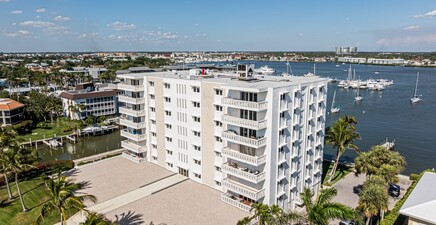 1325 7th ST S 6A, Naples 34102, FL