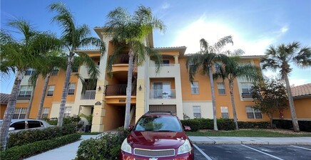 3973 Pomodoro CIR 102, Cape Coral 33909, FL