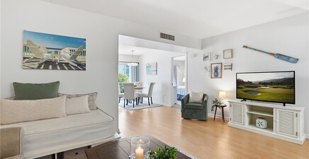 788 Park Shore DR H14, Naples 34103, FL