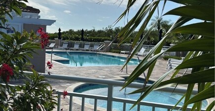 435 Dockside DR B-602, Naples 34110, FL