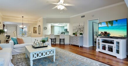 5897 Chanteclair DR 313, Naples 34108, FL