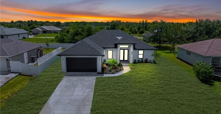 529 Kilgour AVE S, Lehigh Acres 33974, FL